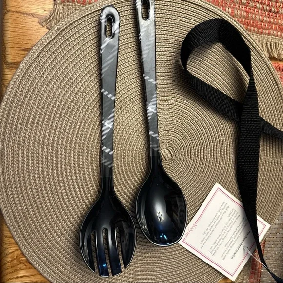 Thirty-One Blk Pick Me Plaid Perfect Party Hot Cold Tote & Serving Utensils NWT - Picture 9 of 9